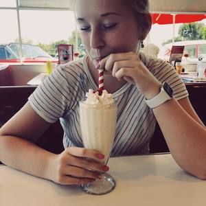 Meet your Posher, Megan